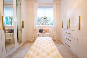 Photo 16- click for photo gallery